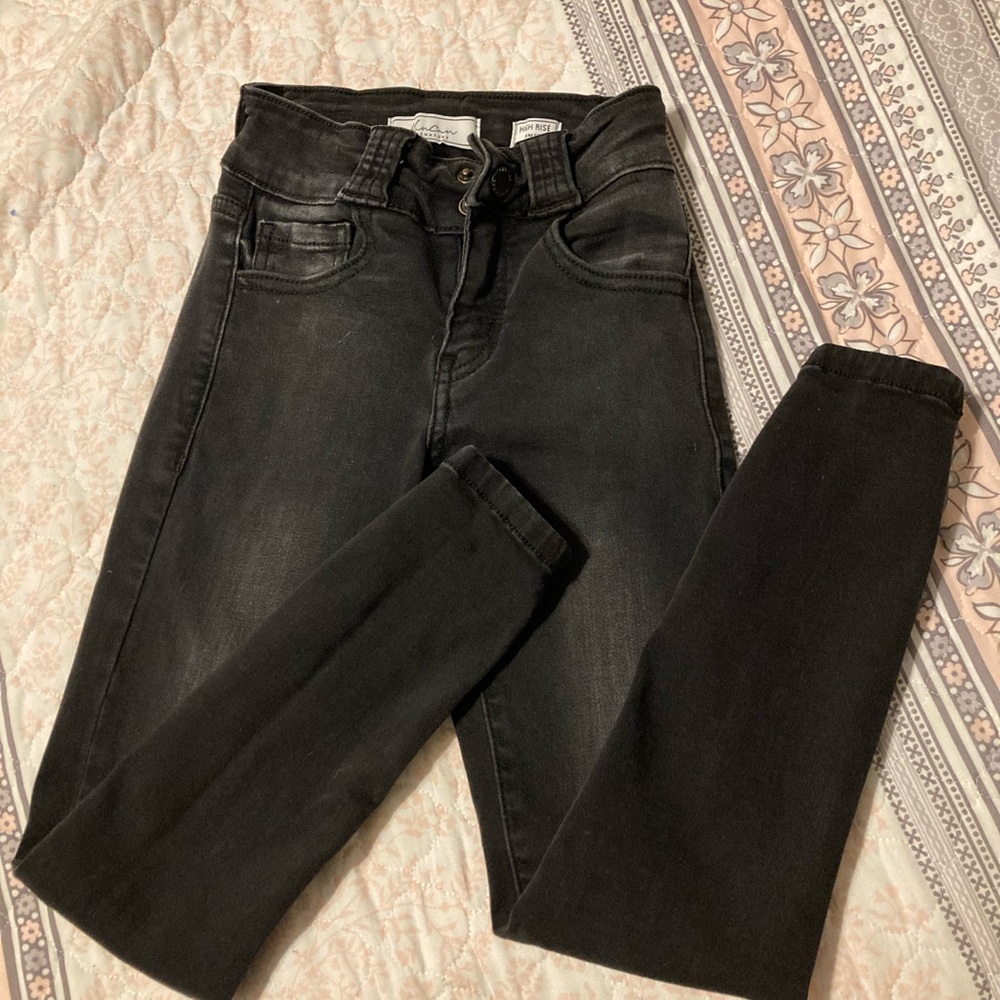 KanCan size 5 high rise jeans.